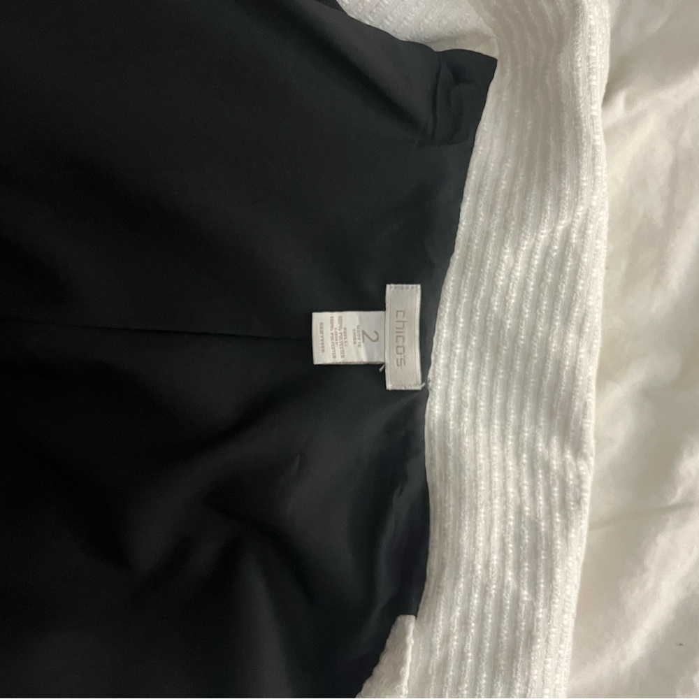 Chico Black and White Blazer Size 2 Blazer - Picture 4 of 4